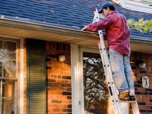 A Step-By-Step Rundown of Our Gutter Cleaning Service