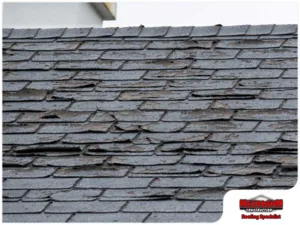 Shingle Splitting Vs. Cracking What’s The Difference